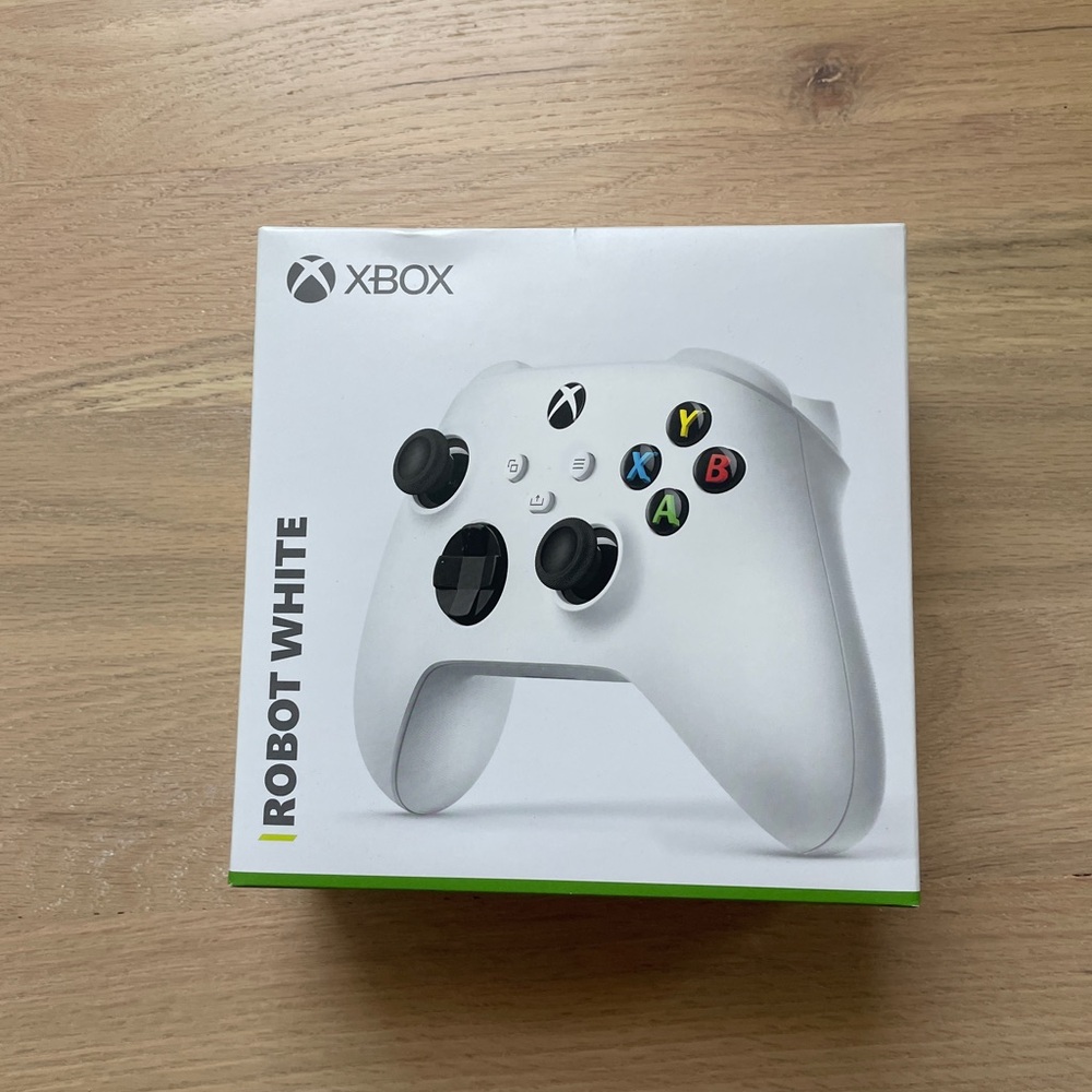 Xbox Wireless Controller - Sleek White